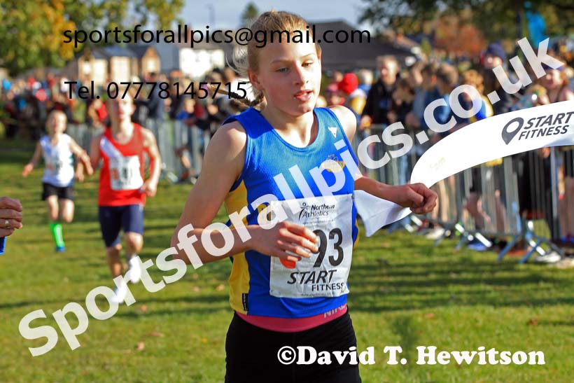 Girls under-13s 2022 Northern Cross Country Relays, Graves Park, Sheffield. Photo: David T. Hewitson/Sports for All Pics